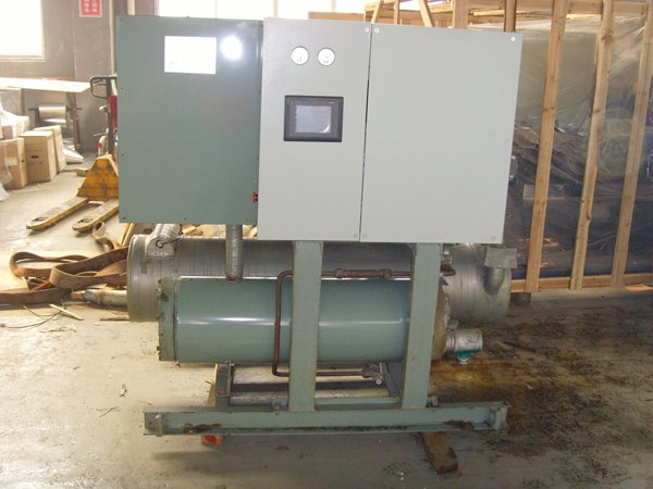 三伏潭镇酒店中央空调不停机清洗方法介绍